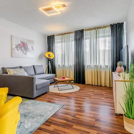 Stilvolle Stadtwohnung In Innenstadt *