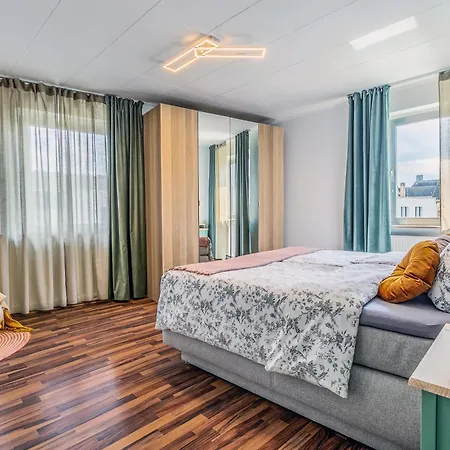 Stilvolle Stadtwohnung In Innenstadt Daire *